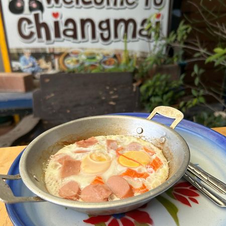 Chiangmai Hometel Чиангмай Екстериор снимка