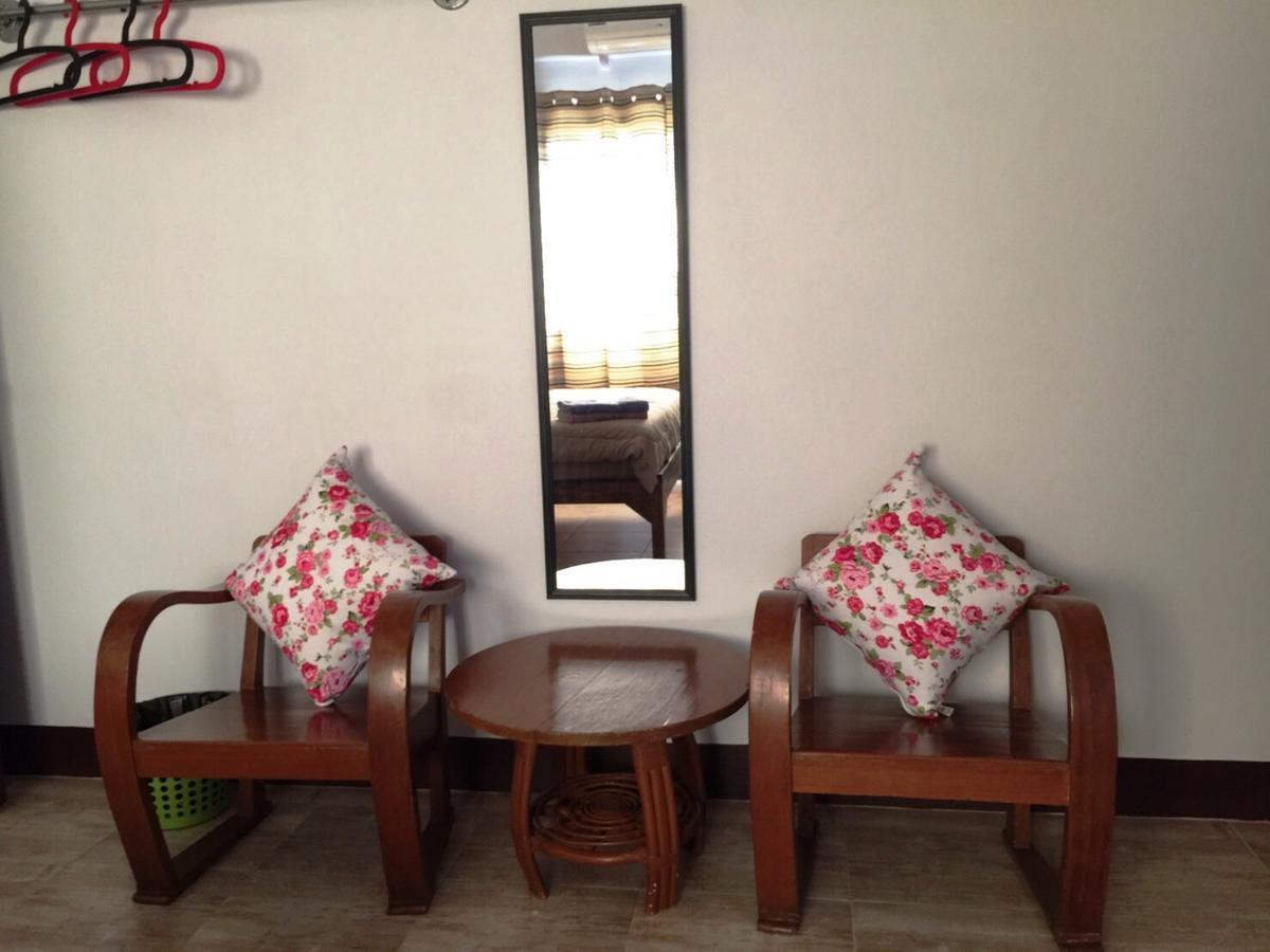 Chiangmai Hometel Чиангмай Екстериор снимка